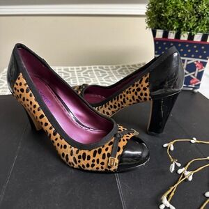 Coach Poppy Patent Cap Toe Valencia Calf Hair Cheetah Pattern sz 7 B High Pumps
